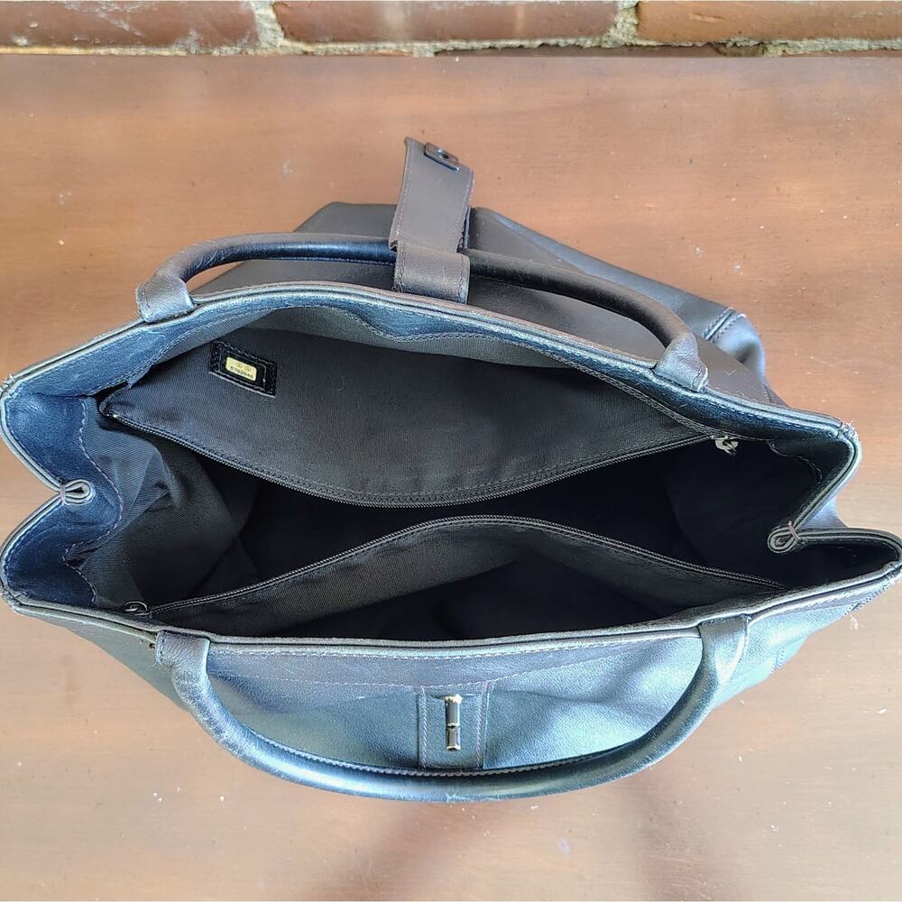 Chanel Vintage 1997 Dark Brown CC Turnlock Leather Tote Serial 5782846 - Picture 10 of 14